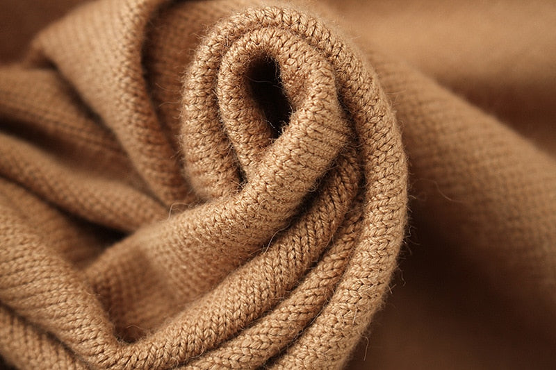 Women knitted long sleeve long sweater