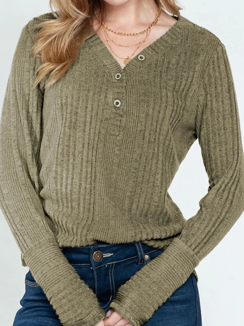 V-neck button loose long sleeved T-shirt top